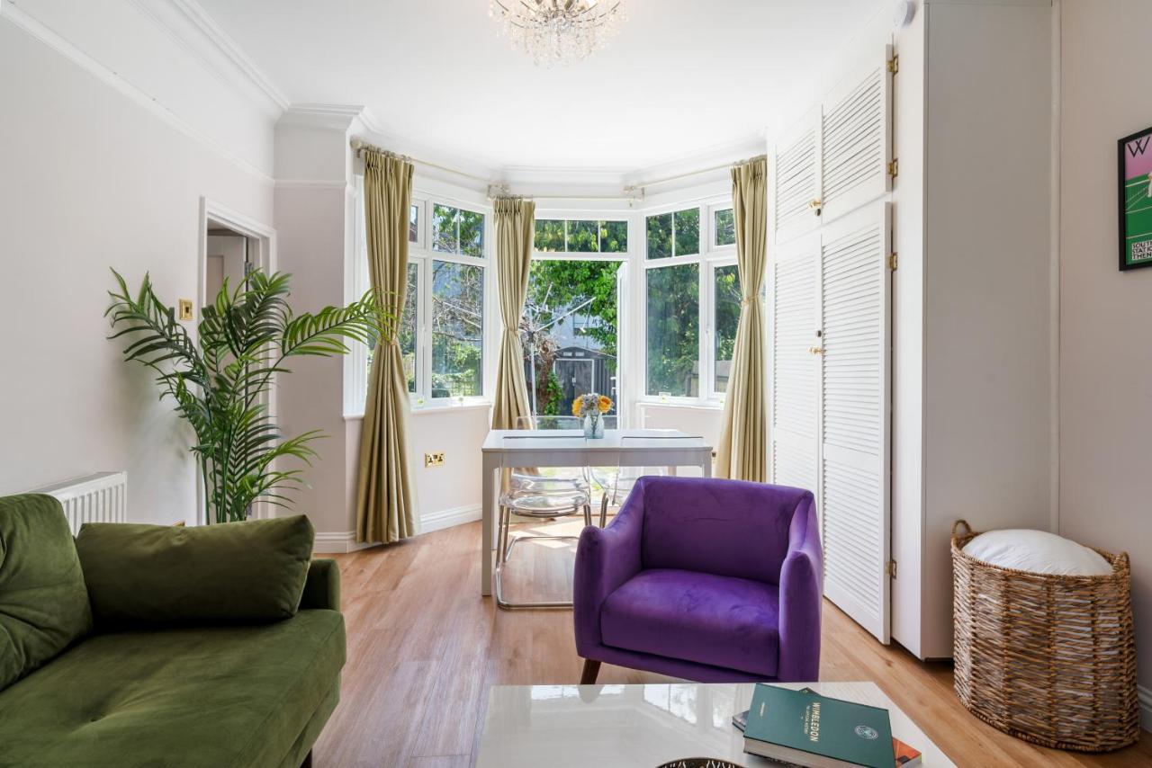 Lovely Garden Apartment In Wimbledon Town Centre With Private Parking By Wimbledon Holiday Lets ลอนดอน ภายนอก รูปภาพ